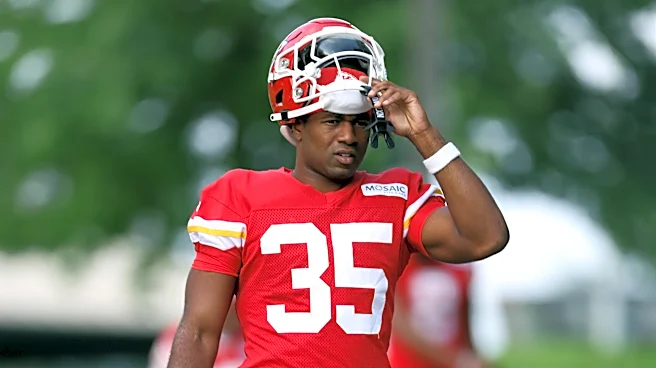 Chiefs’ rookie E.J. Smith has different path to NFL than his father did