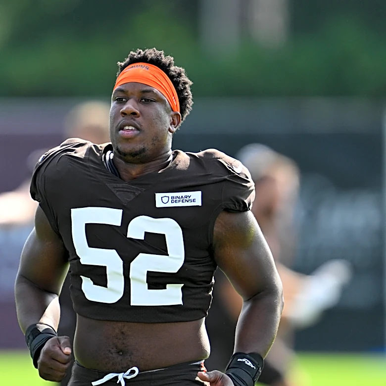 49ers boost pass rush depth by signing former Commanders draft pick