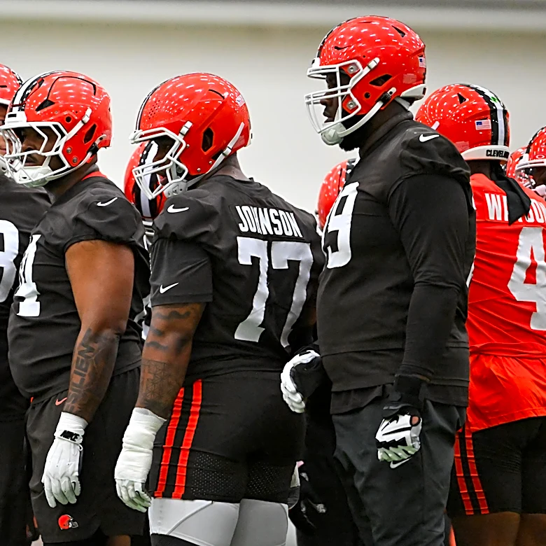 Cleveland Browns training camp 2026: OL preview, Part 2 – Who starts at offensive guard, center?