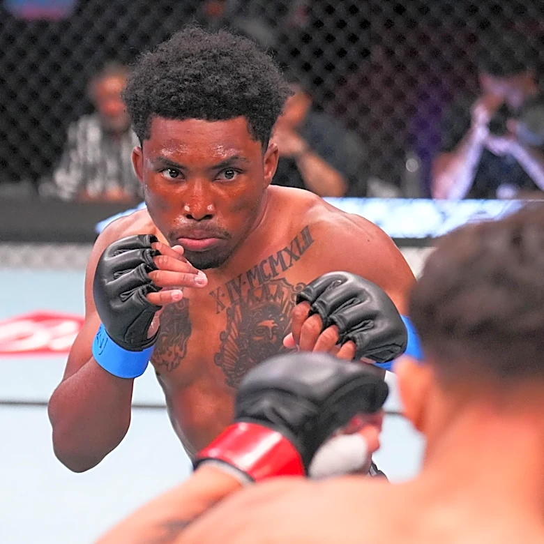 TUF 34 Highlights! Semifinals set as former Contender Series vet starches opponent