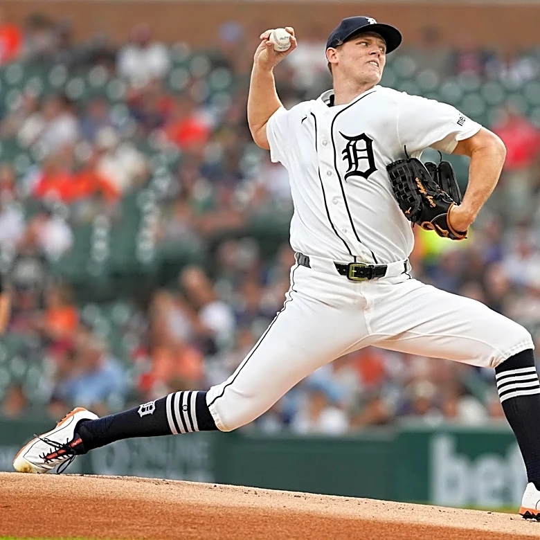 Tigers welcome back familiar faces in blowout victory