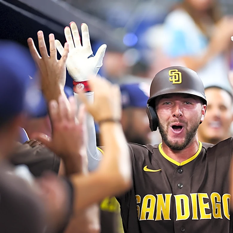 Rockies come out on the wrong side of a sloppy game, lose to the Padres 8-7