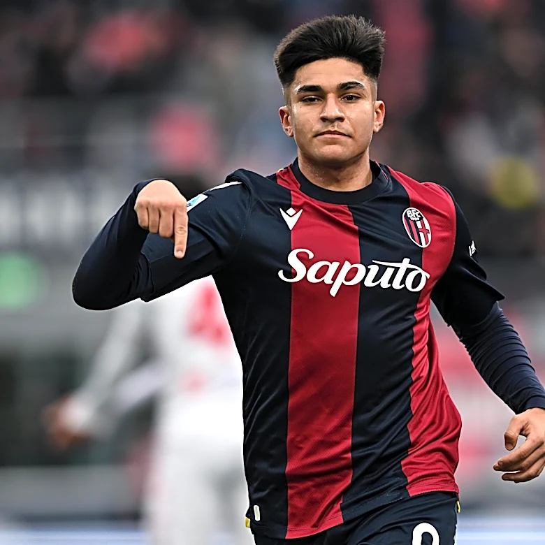 Across the Romaverse, #235: Castro Arrives, Winger Rumors, Inflated Prices & More!