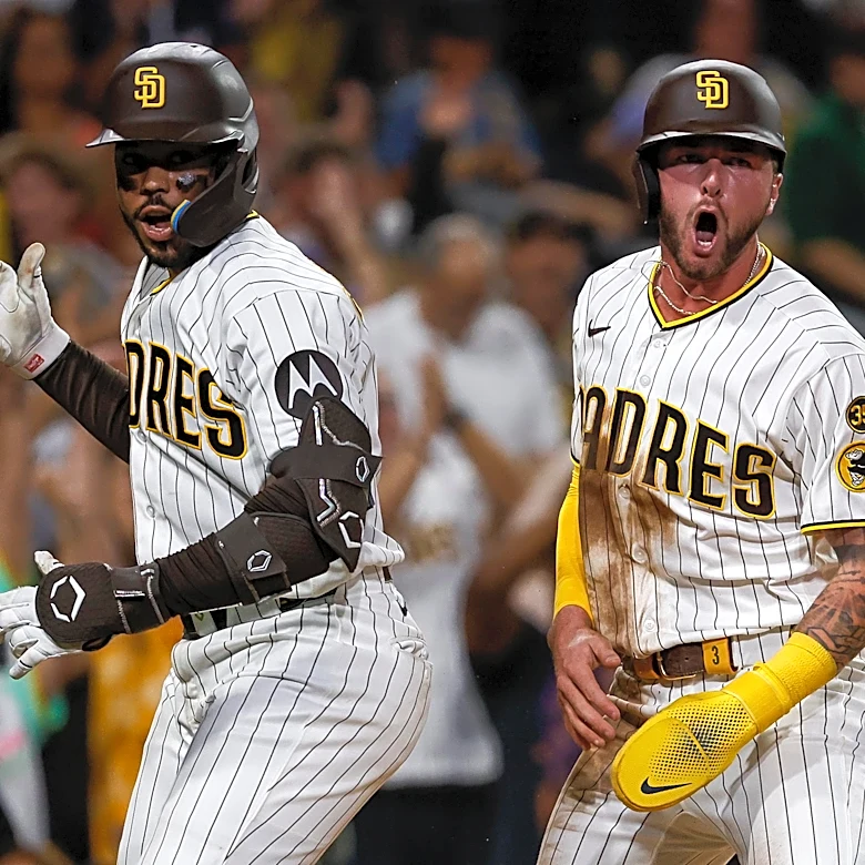 Padres get walk-off win to open series against Rockies