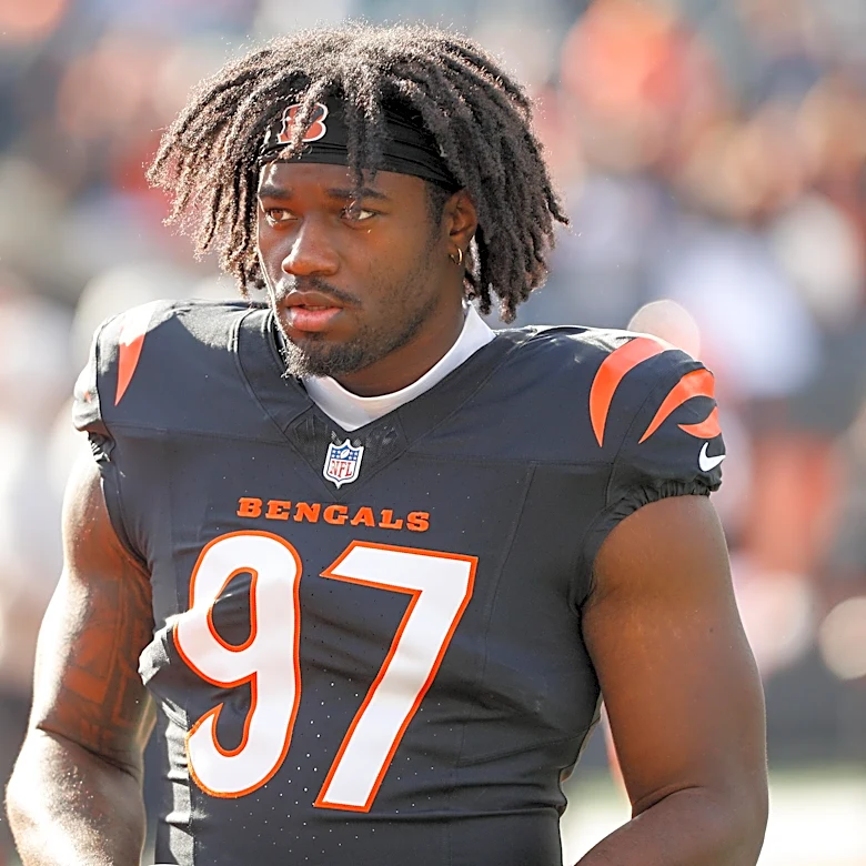 Browns opponents: Division foe suffers injury scare on day one of training camp