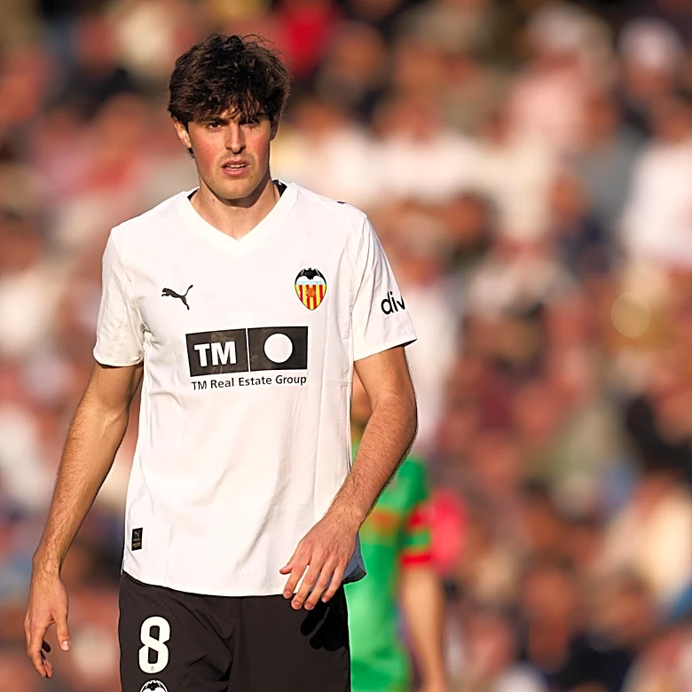 Barcelona have until Saturday if they want to sign Valencia midfielder Javi Guerra for €40 million