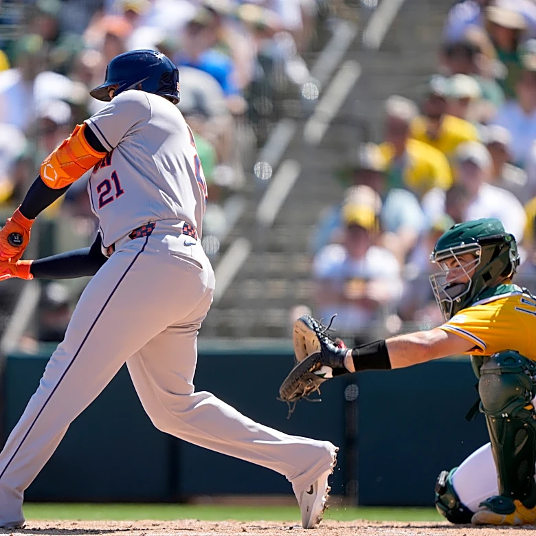 Astros Finally Back to .500 with 7-4 Victory, Sweep of Angels