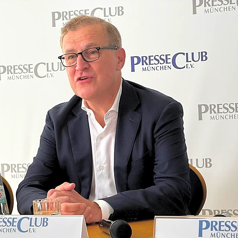 Bayern Munich shuts the door on financial assistance for 1860 Munich
