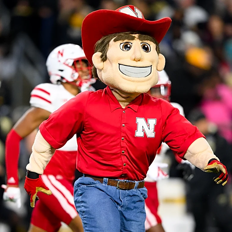 Thursday Flakes: Hypothetical Husker Sponsorships, NFL Camps and More