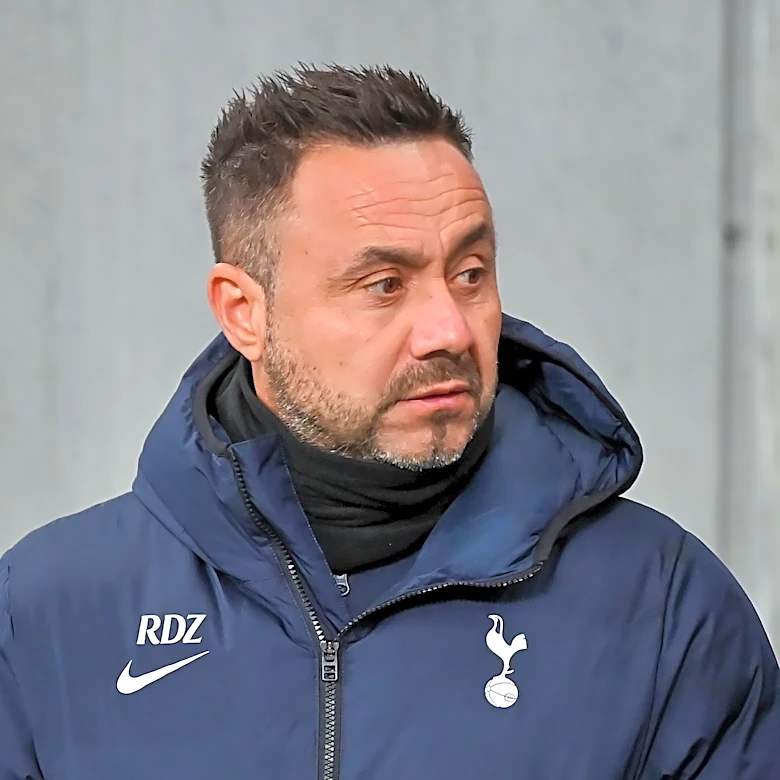 Roberto De Zerbi says there’s a transfer “bomba” coming but won’t say who