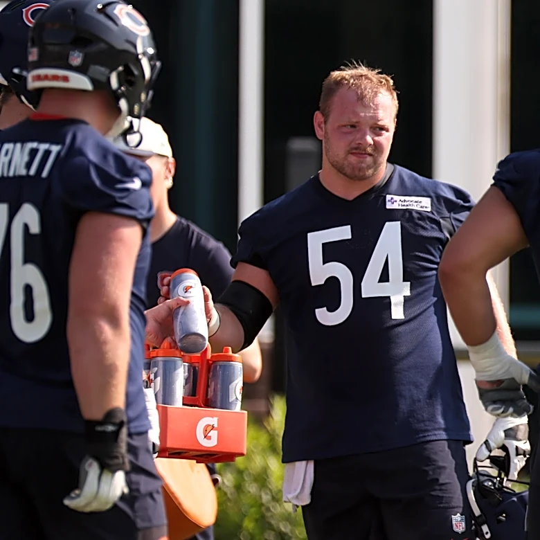 Battle of the Hawgs – Preview for the Chicago Bears’ Training Camp Battle at Center