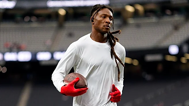 DeAndre Hopkins no longer coaching for Patriots