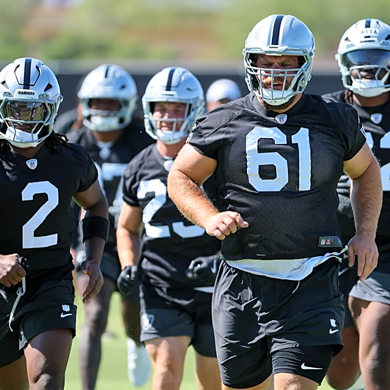 Submit your Las Vegas Raiders training camp mailbag questions!