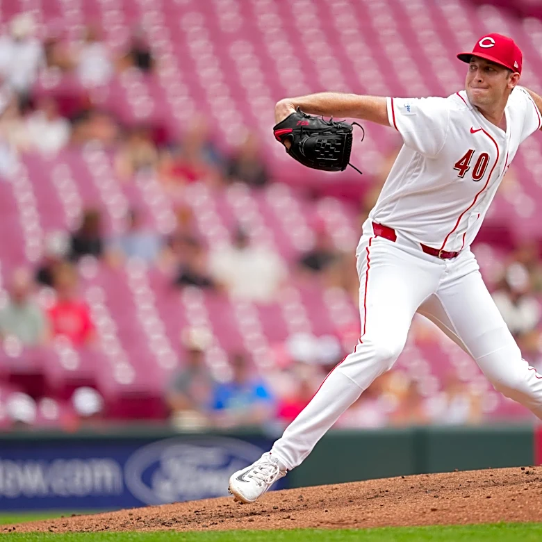 Reds injury update – Blake Dunn done for season, Nick Lodolo nearing return