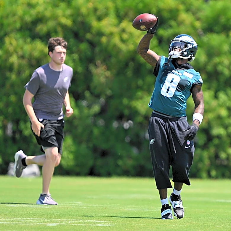 Eagles Training Camp Practice Notes: Tank Bigsby must be more involved in the offense this year!