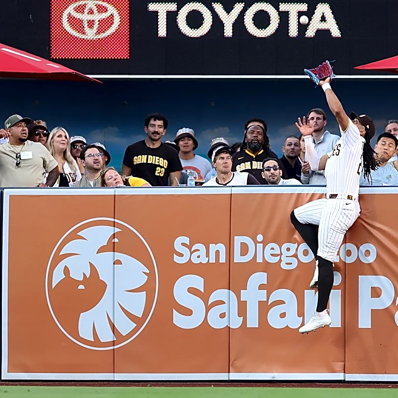 Good Morning San Diego: Padres win streak snapped with series opening loss to Giants
