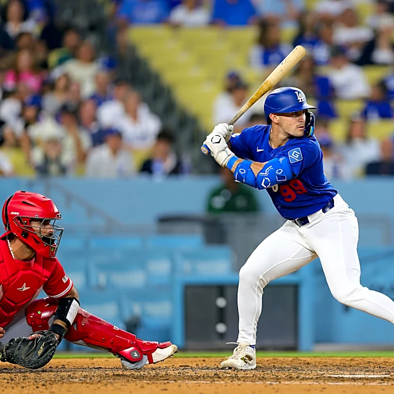 Dodgers minors: Zach Ehrhard leads Comets’ blowout win