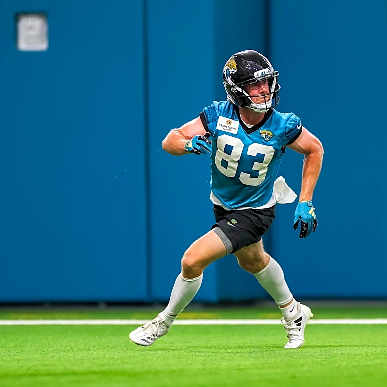 49ers sign two more pass catchers on Friday after Deebo Samuel addition