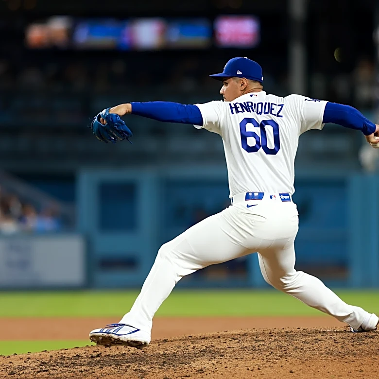 Dodgers welcome Red Sox for three game set