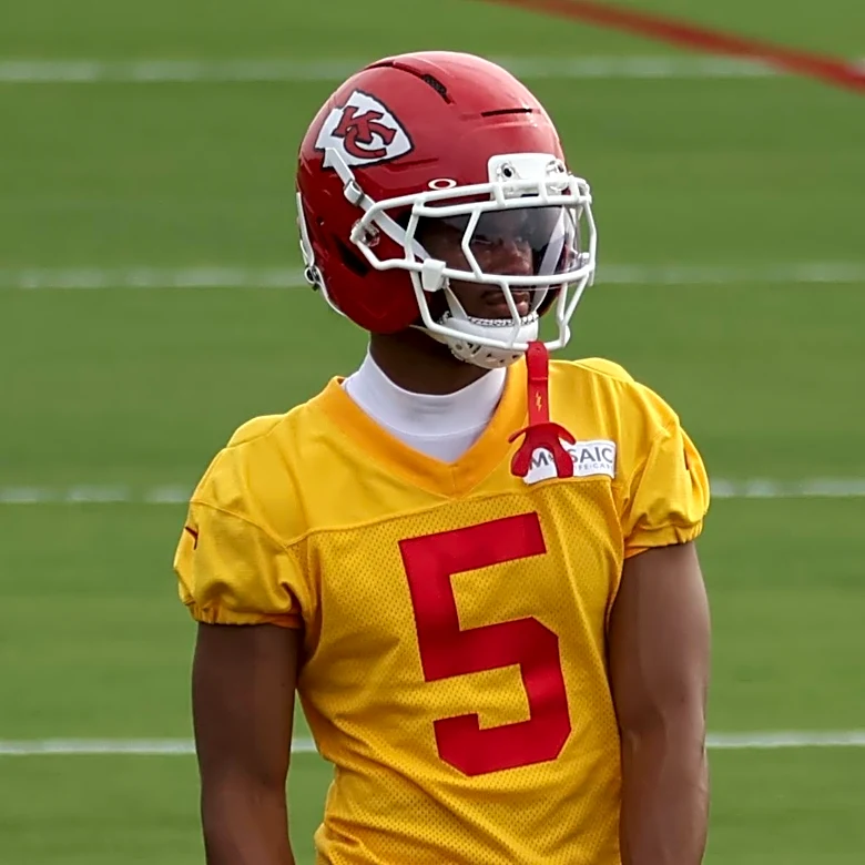 Andy Reid says Mansoor Delane playing ‘one-handed’ early in camp