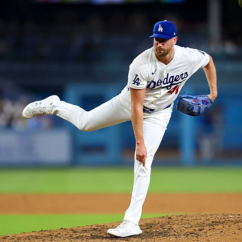 Brock Stewart on injured list, Dodgers call up Cole Irvin