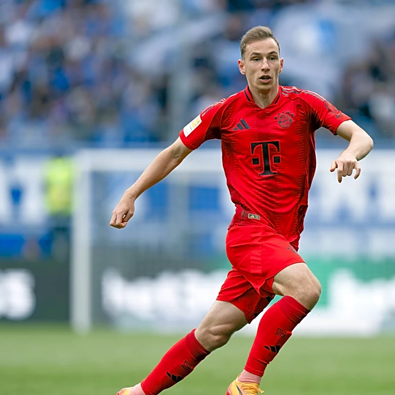 ICYMI: Lovro Zvonarek leaves Bayern Munich for CF Estrela Amadora in Liga Portugal