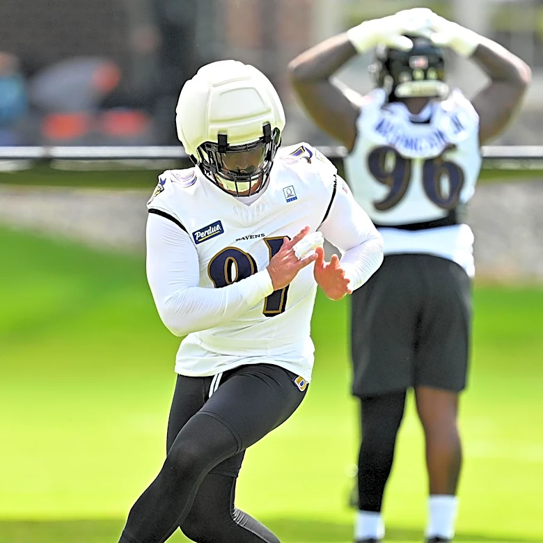 Ravens’ pass rush dominates 3rd day of training camp