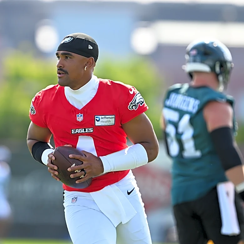Eagles News: NFL insider says it’s “for sure much quieter” in Philly with A.J. Brown gone
