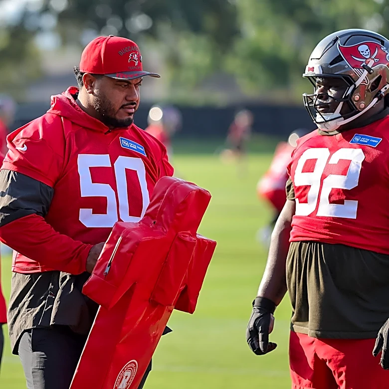 Raiders fans are split on whether to trade for Vita Vea