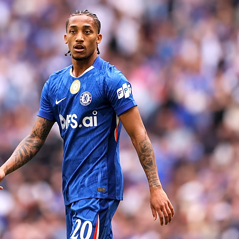 Barcelona target João Pedro set to sign new Chelsea contract