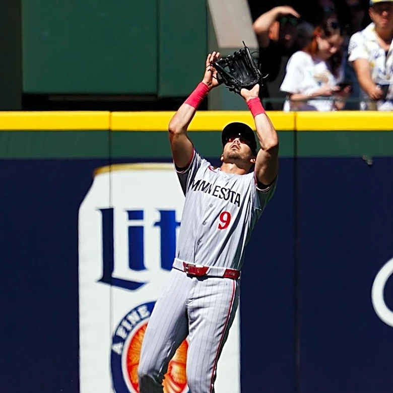 Mariners 4, Twins 3: Slow bats, Lewis miscue dooms Twins