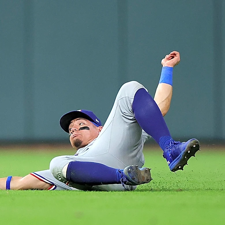 55-56 – Rangers back below .500 with 5-4 loss to Astros