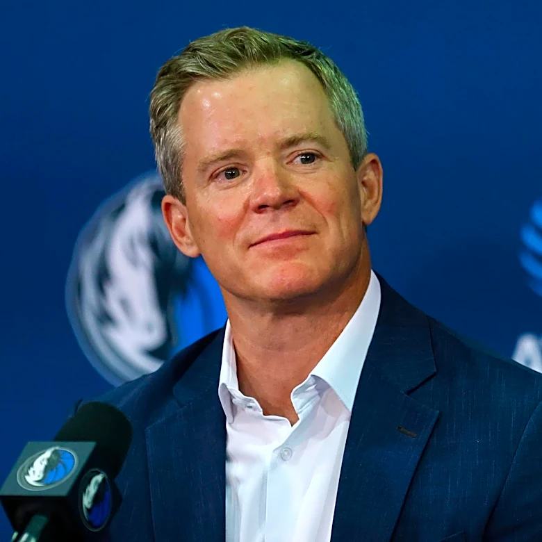 Dallas Mavericks fans are still mixed on the offseason