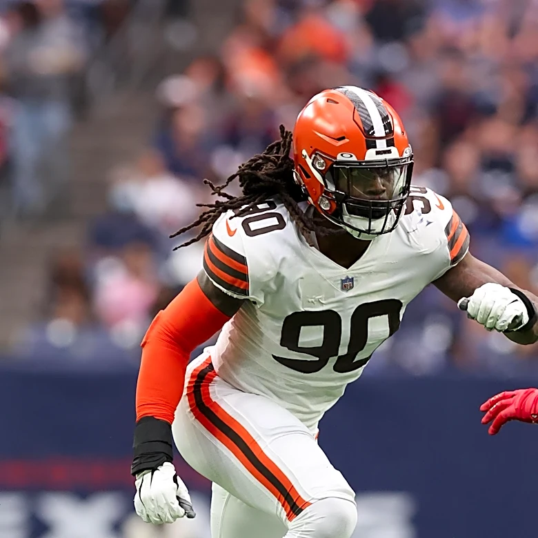 NFL free agency: Jadeveon Clowney spurns the Browns