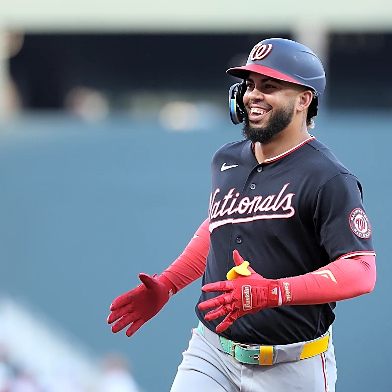 Yankees acquiring Luis García Jr. from Nationals