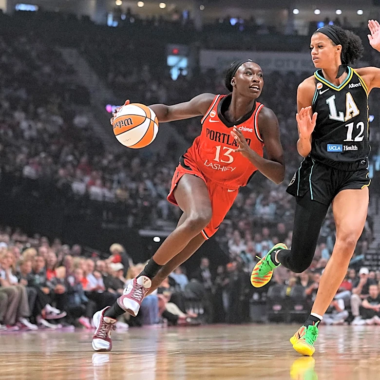 Sparks snap losing streak with road win over Fire