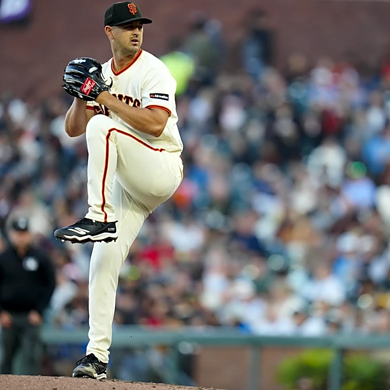 Giants trade Tyler Mahle to Atlanta for RHP Anthony Molina