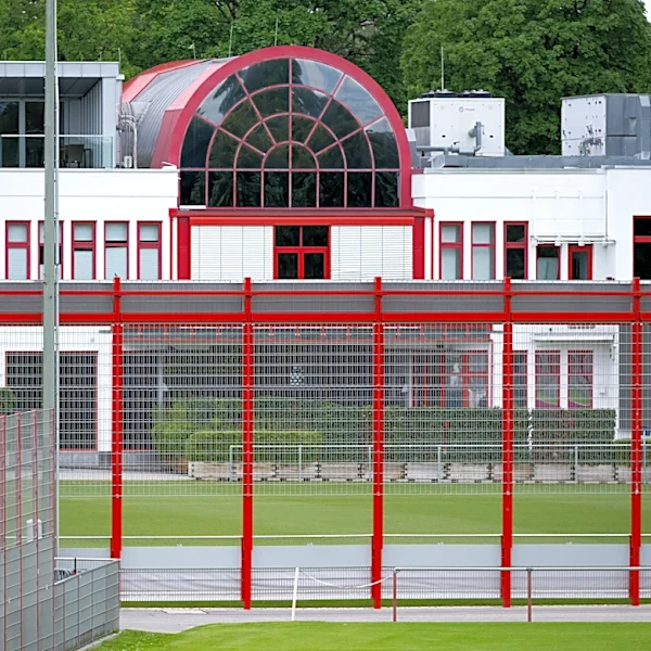 More bitter injury news: Bayern Munich U-19 talents Maspimby and Schmid suffer serious injuries