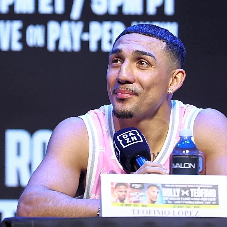 ‘That’s insane to me’: Teofimo Lopez surprised Keyshawn Davis declined Devin Haney title fight