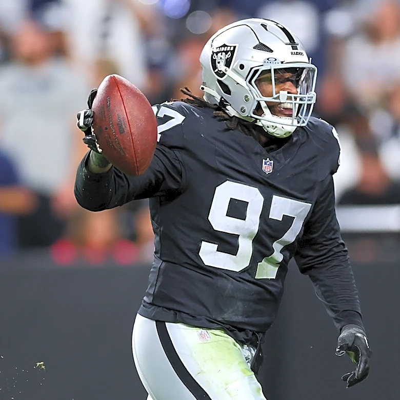 Silver Minings: Raiders DT Tonka Hemingway is making noise at training camp