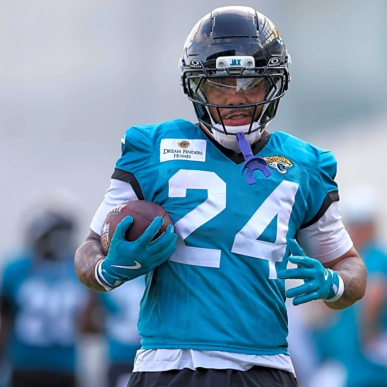 Chris Rodriguez Jr. brings the boom to Jaguars’ first padded practice of 2026 training camp