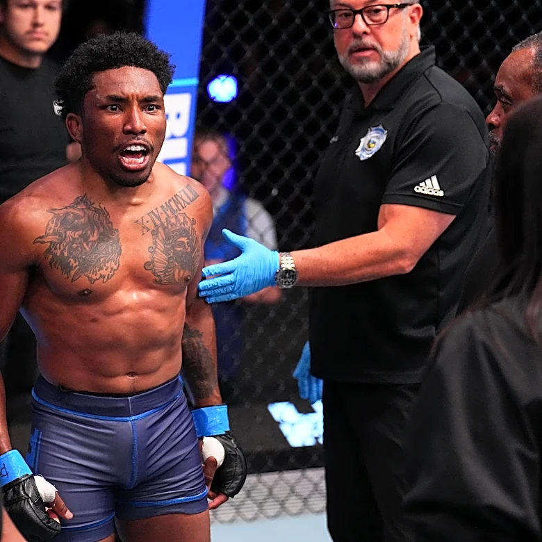 The Ultimate Insider: Xavier Franklin tells behind-the-scenes story of controversial win, Daniel Cormier ‘going crazy’
