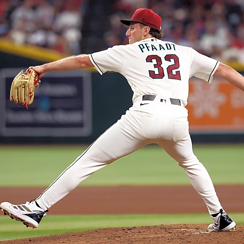Diamondbacks take the field against the Padres following the trade deadline
