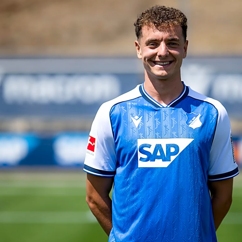 RB Leipzig wants Fisnik Asllani for striker position