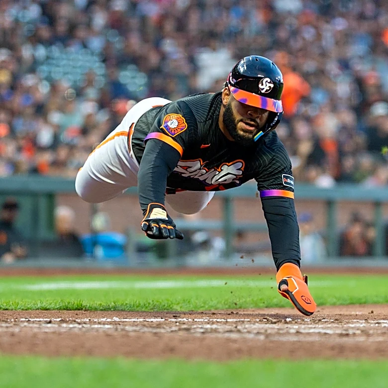 Yankees trade for outfielder Heliot Ramos in attempt to turn back the clock