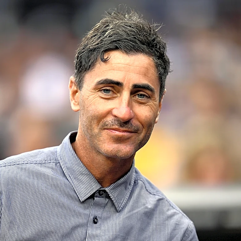 Padres make deadline moves, keep prized bullpen arms