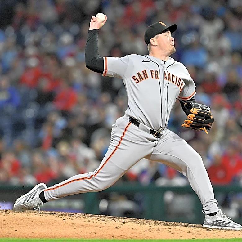 Giants call up 5 players after deadline trades