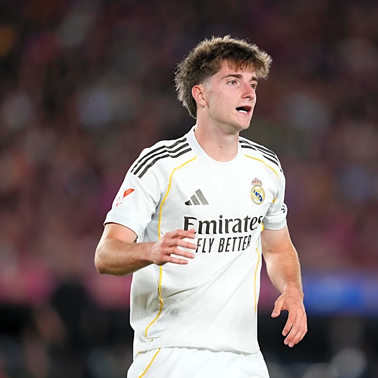 Official: César Palacios joins Fulham from Real Madrid