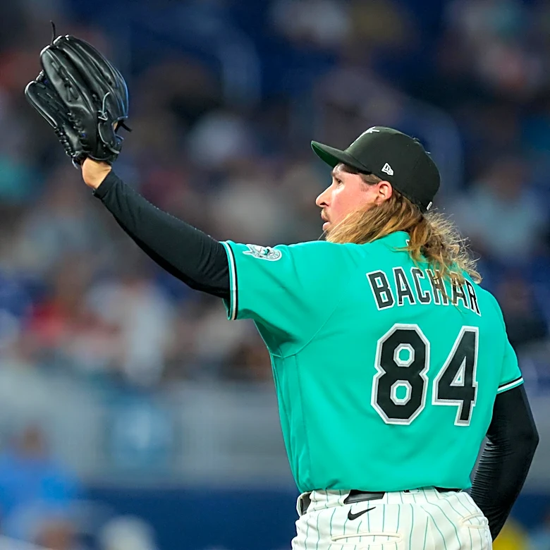 Pirates deal for righty reliever Lake Bachar from Miami Marlins