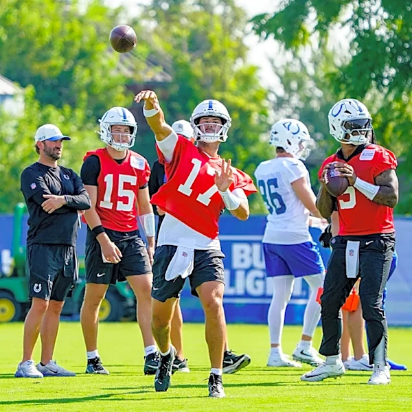 Daniel Jones is impressing in his Colts return